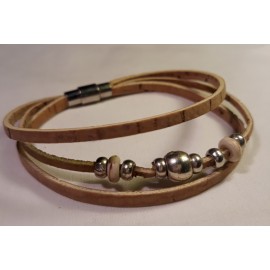 Bracelet triple perles blanches 4